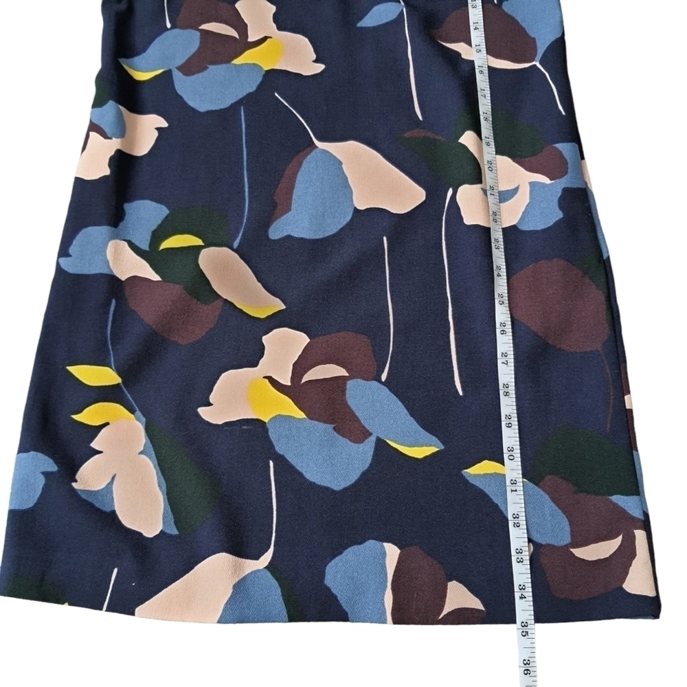 Boden Navy Floral Long 3/4 Sleeve Mini Dress Pockets Split V-neck Size 2R - Picture 13 of 14